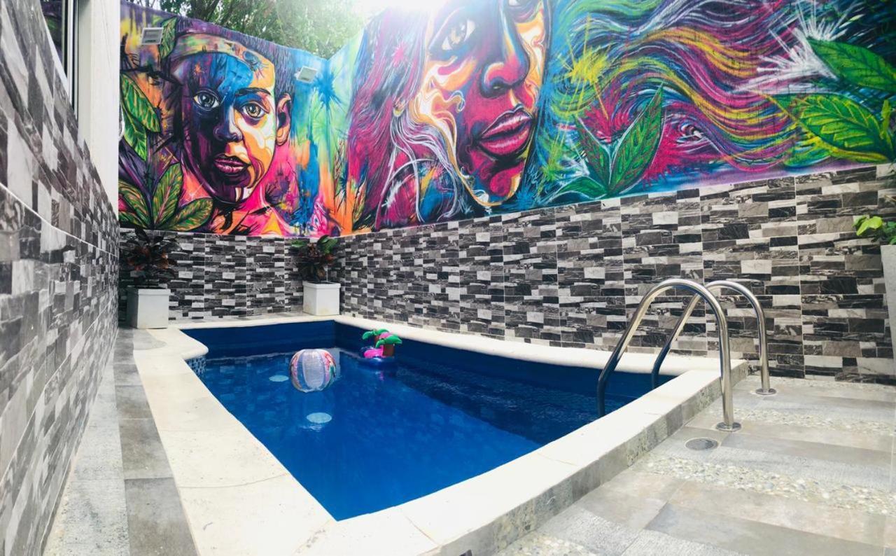 Aparta Estudio En El Edificio Bahia 79 Apartasuites Cartagena 外观 照片